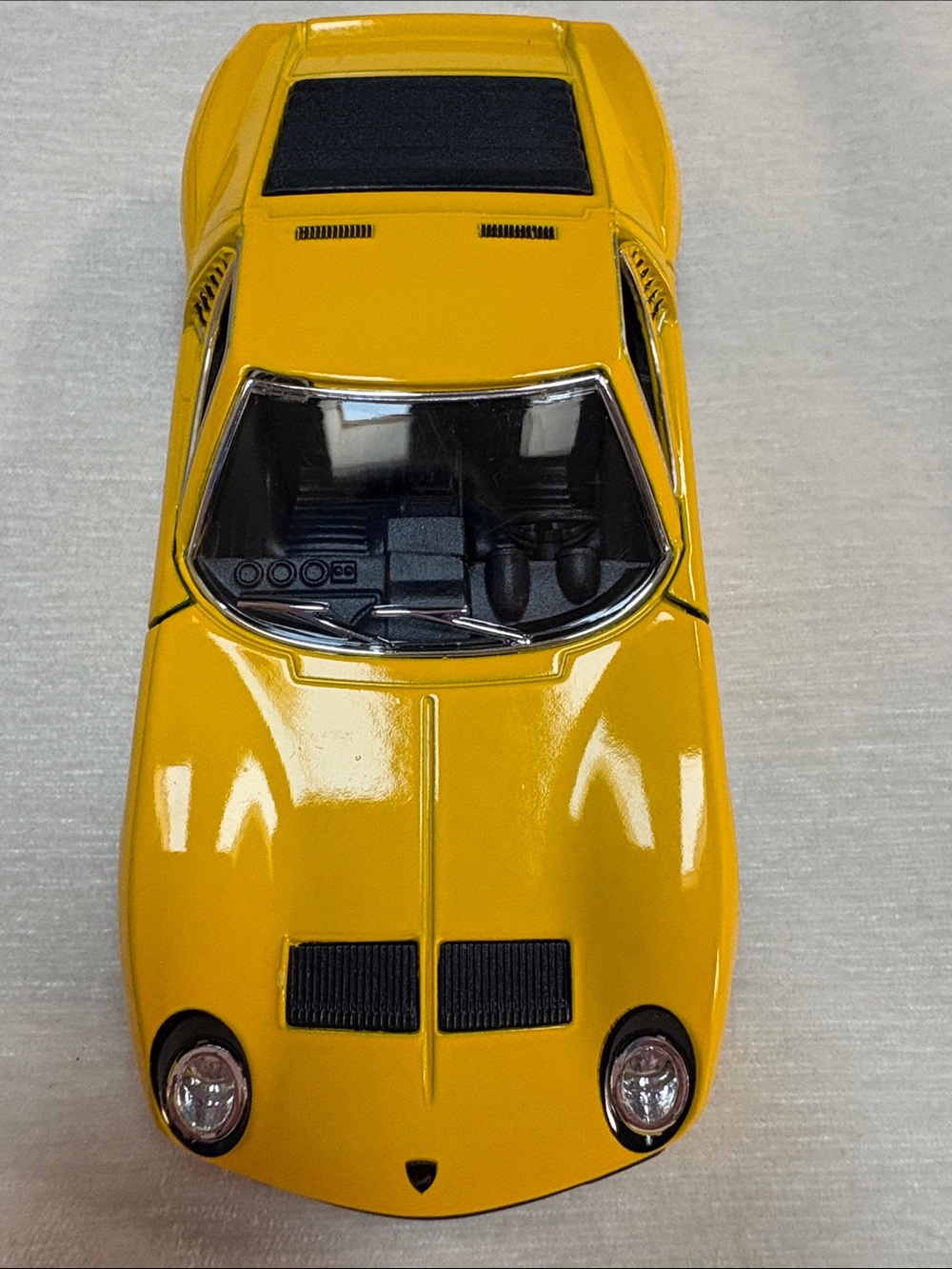 Lamborghini Miura 1971 P400 Model 1:34 - brand new - Picture 7 of 12